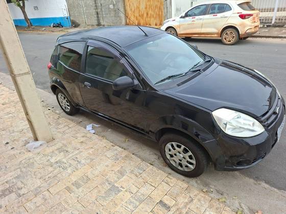 FORD KA 1.0 MPI 8V FLEX 2P MANUAL FORD KA 1.0 MPI 8V FLEX 2P MANUAL